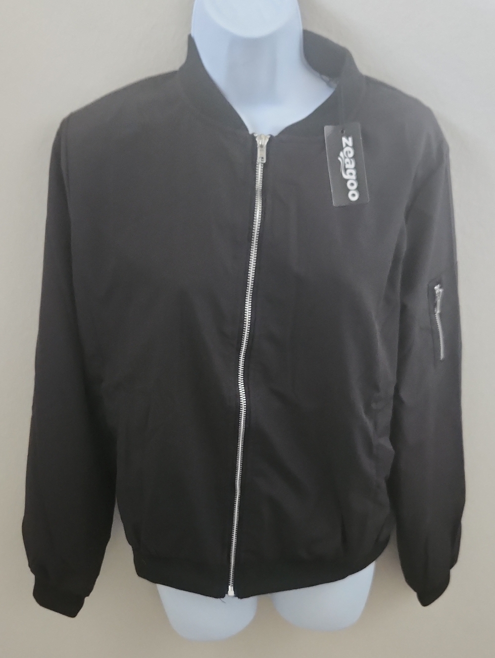 zeagoo Black Women's Bomber Jacket with Sleeve Zip